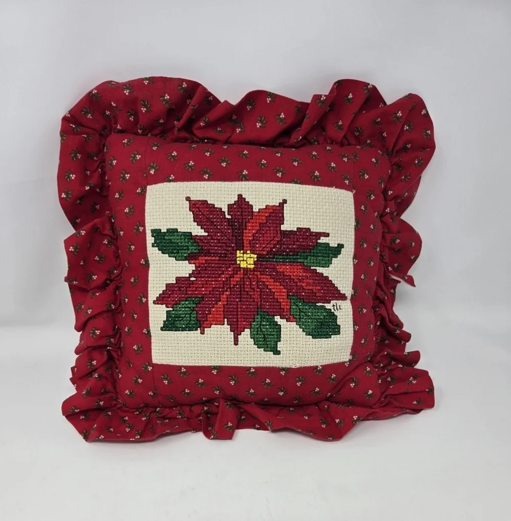 VINTAGE HANDMADE NEEDLE WORK EMROIDERY CHRISTMAS THROW PILLOW POINSETTIA RED